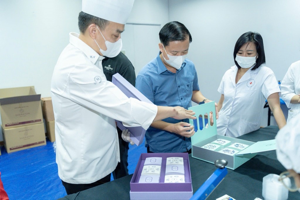 Các loại hộp bánh Trung thu có màu sắc đẹp mắt, thiết kế trang nhã Các loại hộp bánh Trung thu có màu sắc đẹp mắt, thiết kế trang nhã