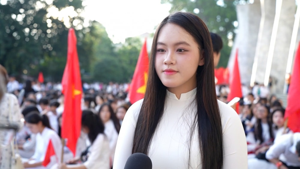 Thầy trò THPT Việt Đức rèn đức, luyện tài, đáp ứng yêu cầu hội nhập toàn cầu