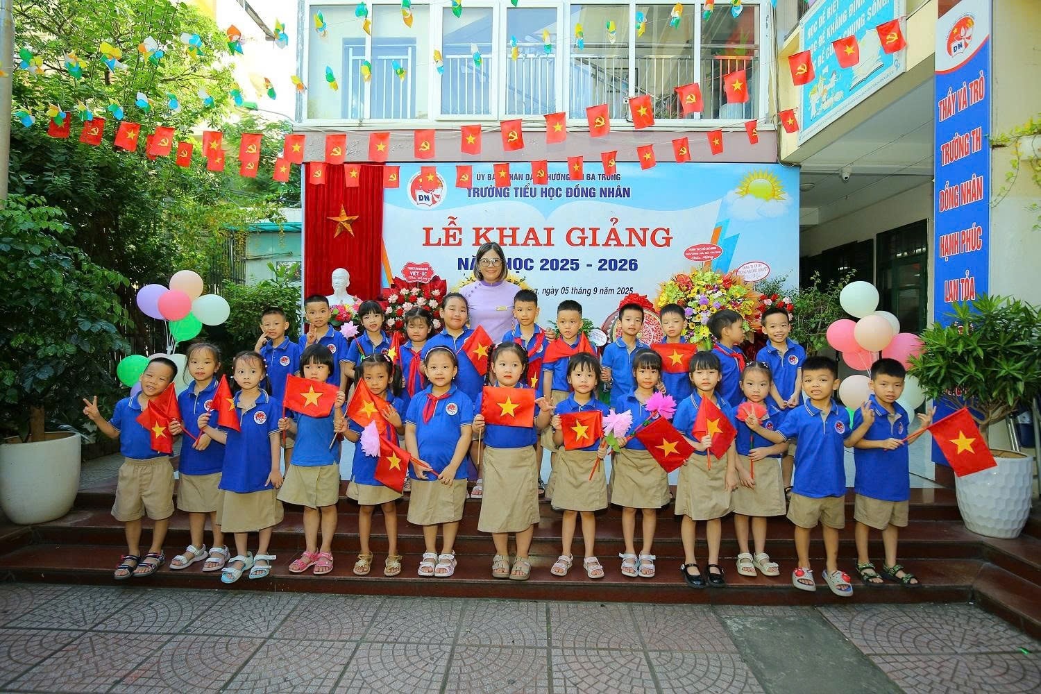 Thủ đô tưng bừng khai giảng năm học mới - đánh dấu quyết tâm đổi mới giáo dục