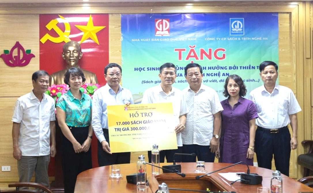 nxb-tang-sgk-2.jpg