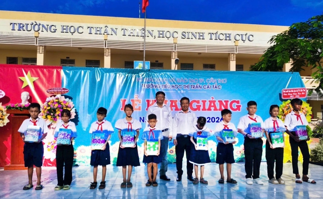 nxb-tang-sgk-3.jpg
