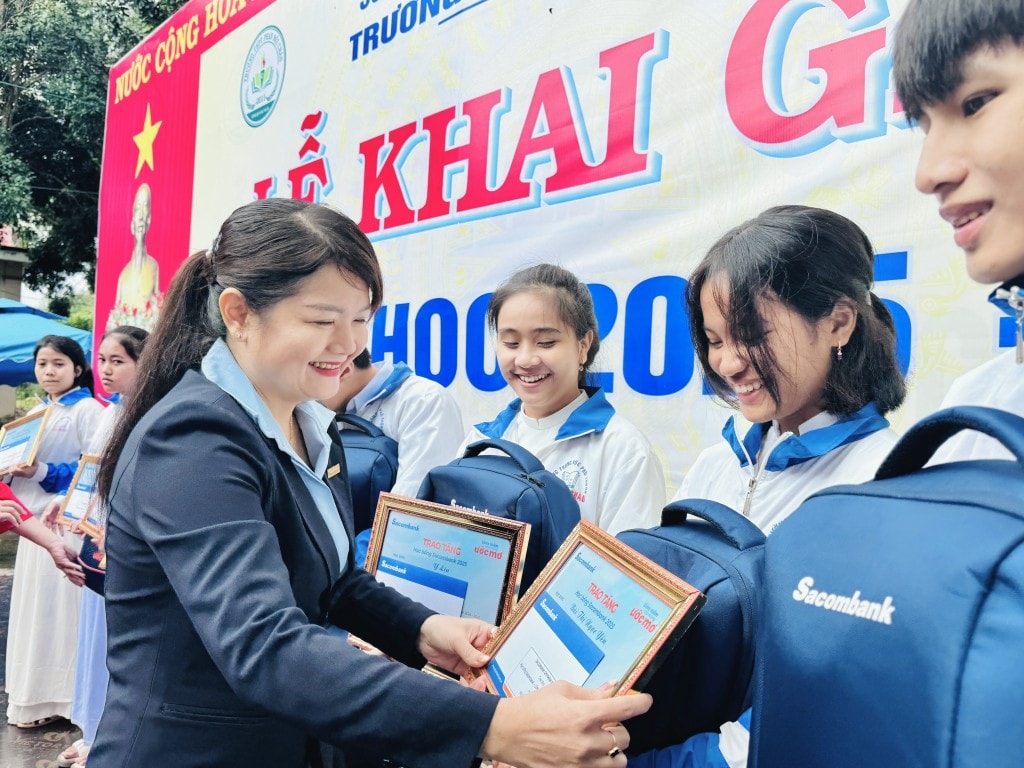 Trường THCS Phan Bội Châu, Quảng Ngãi