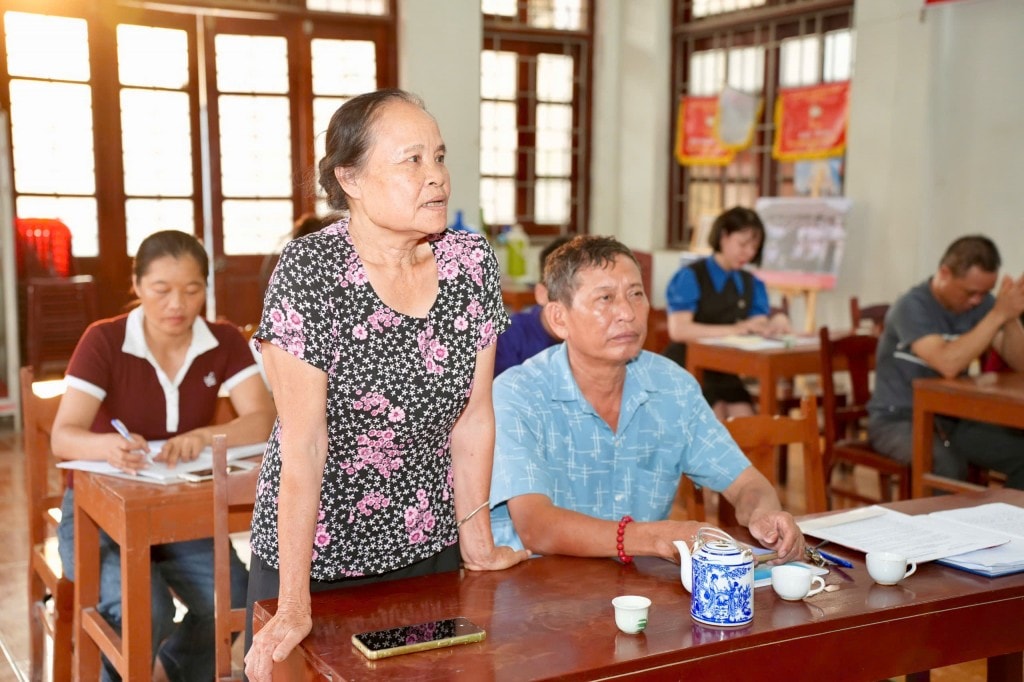 đảng viên Đinh Thị Phúc