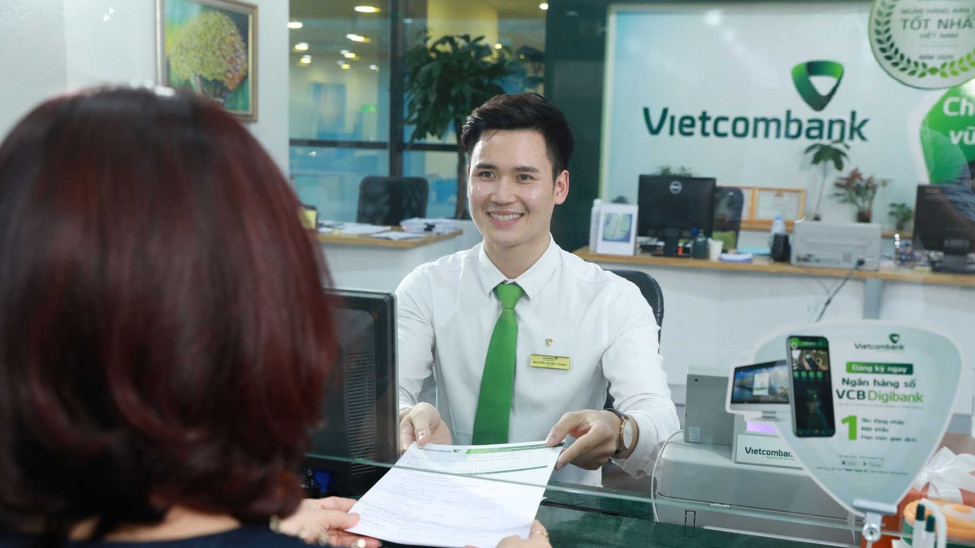 Vietcombank មានដើមទុនធម្មនុញ្ញធំបំផុតនៅក្នុងប្រព័ន្ធធនាគារ។