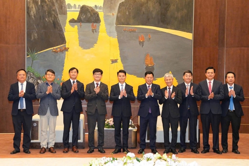 Lãnh đạo thành phố Hải Phòng tiếp các doanh nghiệp nước ngoài đến tìm hiểu môi trường đầu tư, kinh doanh tại Hải Phòng