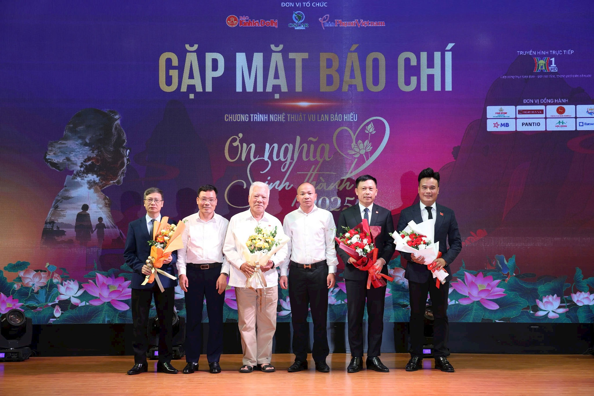 btc-on-nghia.jpg