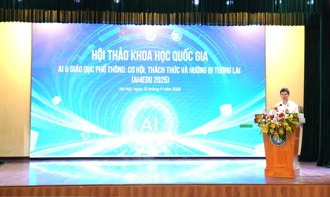 1209-hoi-thao-ai-dh-thu-do-1.jpg