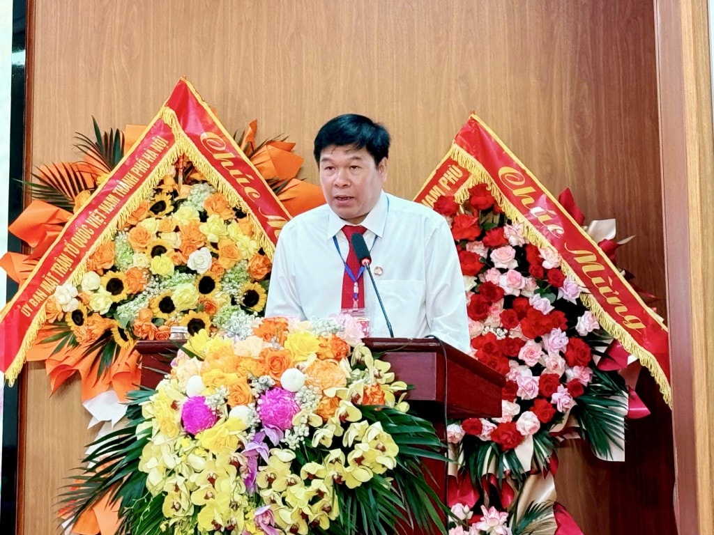 đồng chí Phạm Văn Thành - Chủ tịch Ủy ban MTTQ Việt Nam xã Nam Phù phát biểu khai mạc Đại hội