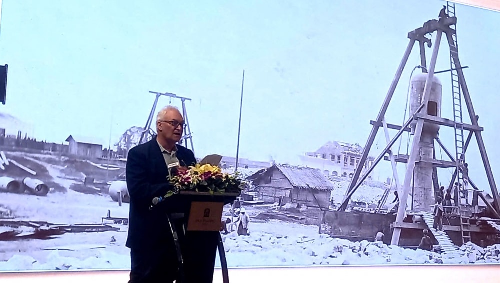 Bàn giải pháp cải tạo và phát huy giá trị lịch sử văn hóa cầu Long Biên