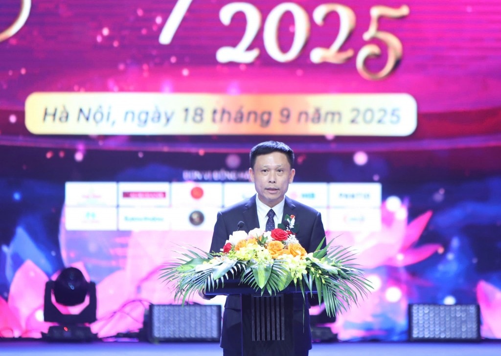 PGS. TS Nguyễn Thành Lợi - Tổng Biên tập Báo Kinh tế & Đô thị, Trưởng Ban Tổ chức phát biểu khai mạc chương trình