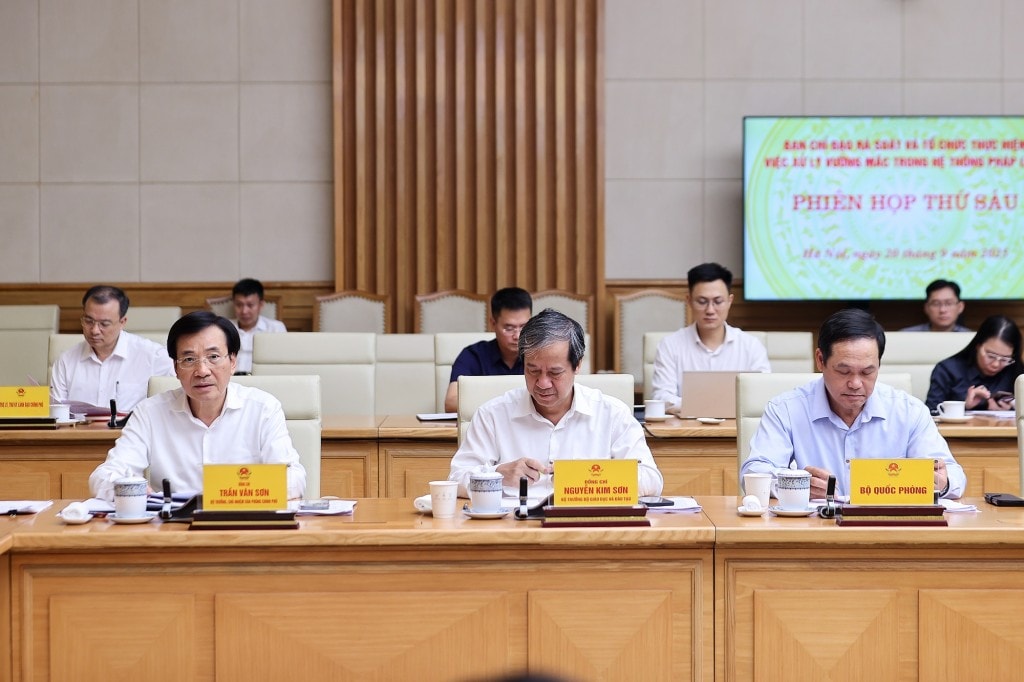 Các đại biểu tham dự phiên họp - Ảnh: VGP/Nhật Bắc