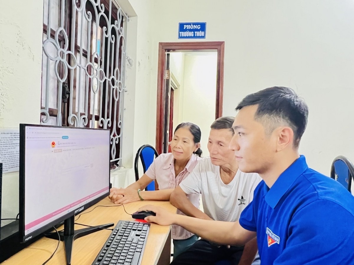 Lan tỏa sâu rộng phong trào thi đua “Cả nước thi đua đổi mới sáng tạo và chuyển đổi số” trên địa bàn Hà Nội