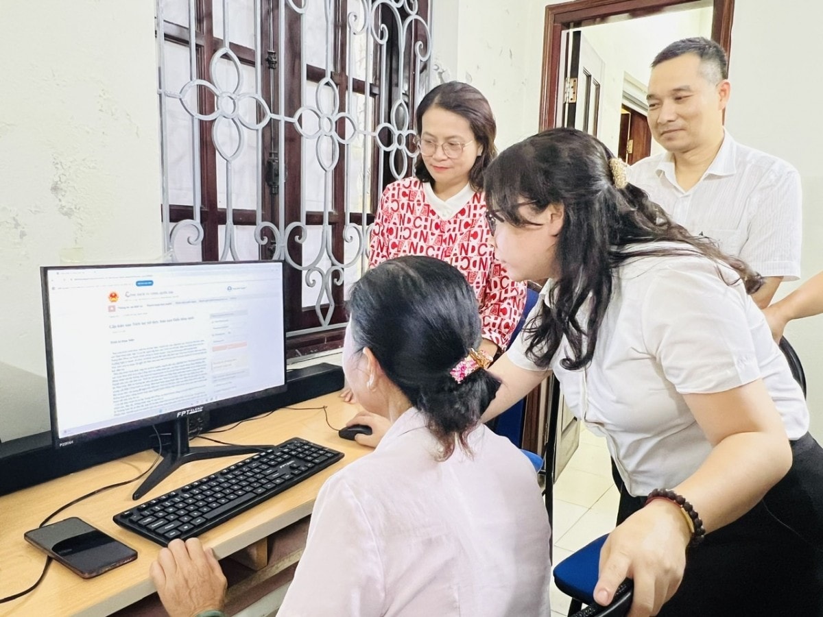 Lan tỏa sâu rộng phong trào thi đua “Cả nước thi đua đổi mới sáng tạo và chuyển đổi số” trên địa bàn Hà Nội