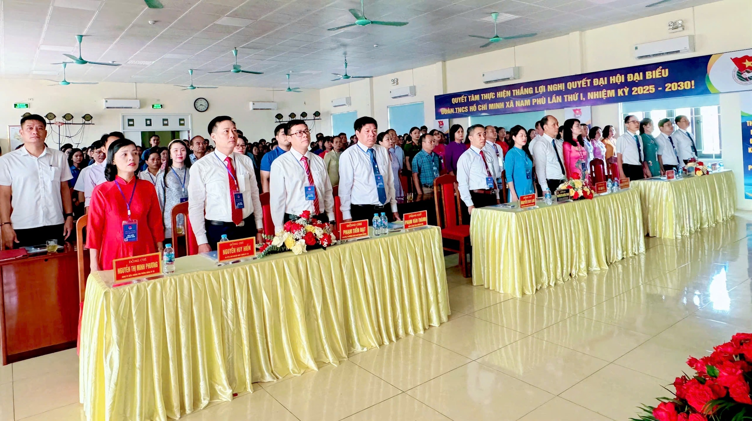 nam-phu.jpg