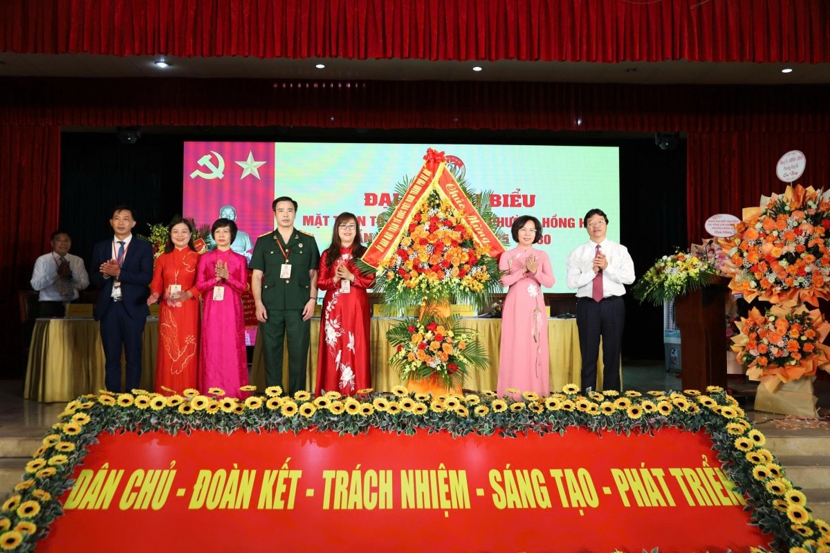 Mở rộng khối đại đoàn kết, xây dựng phường Hồng Hà “sáng – xanh – sạch – đẹp”