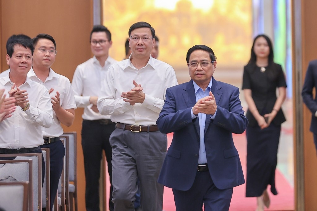 Thủ tướng Phạm Minh Chính chủ trì phiên họp lần thứ tư của Ban Chỉ đạo của Chính phủ về phát triển khoa học, công nghệ, đổi mới sáng tạo, chuyển đổi số và Đề án 06, để sơ kết, đánh giá tình hình thực hiện nhiệm vụ từ đầu năm và quán triệt, triển khai các nhiệm vụ trọng tâm từ nay đến cuối năm - Ảnh: VGP/Nhật Bắc