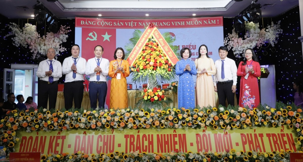 Đoàn kết, đổi mới, xây dựng phường Cửa Nam giàu đẹp, văn minh, hạnh phúc