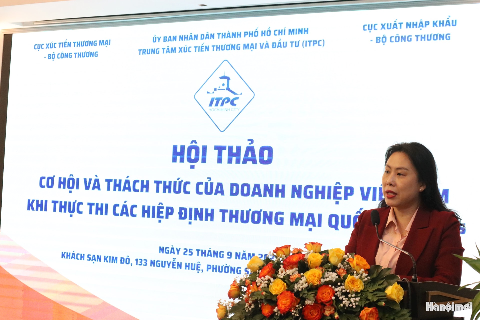 W_ba-ho-thi-quyen-stellvertretender-Direktor-Zentrum-für-Handelsförderung-und-Investitionsstadt-itpc-.jpg