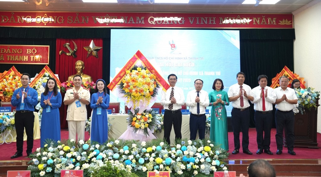 Lãnh đạo xã Thanh Trì