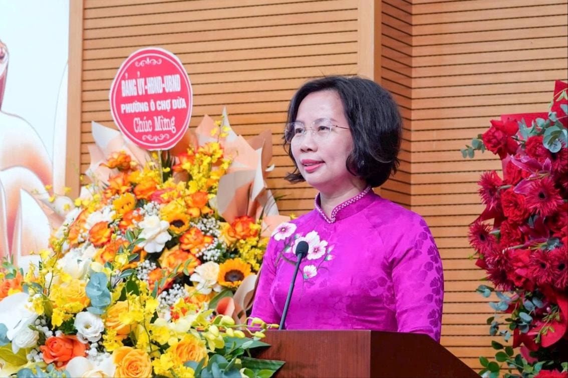 huyen-mai.jpg
