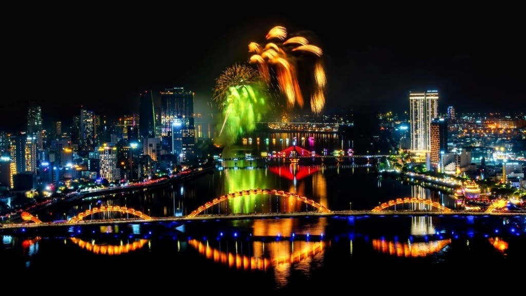 Ảnh: Rực rỡ sông Hàn - NAG Nguyễn Văn Nhị Trình
