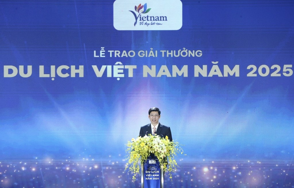 Thứ trưởng Bộ VHTTDL Hồ An Phong phát biểu khai mạc Lễ trao Giải