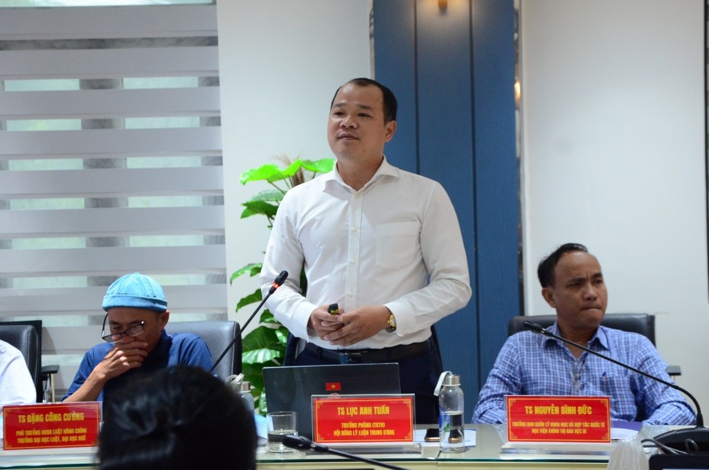 Trung tá TS Lục Anh Tuấn, Trường phòng Hội đồng Lý luận Trung ương nêu các giải pháp để nâng cao chất lượng nguồn nhân lực của cả nước nói chung và khu vực miền Trung nói riêng