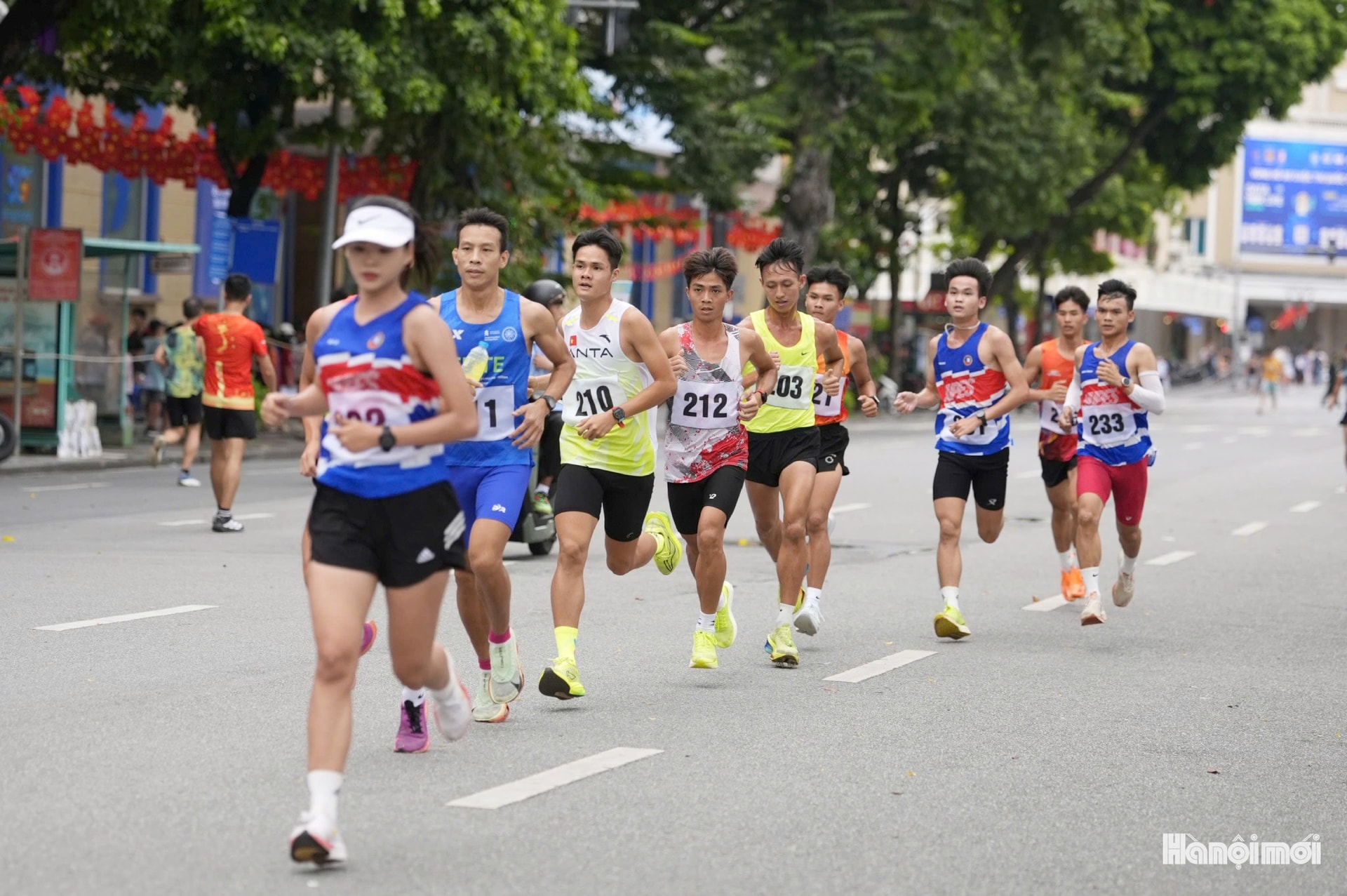 W_hnm-morong-02.jpg