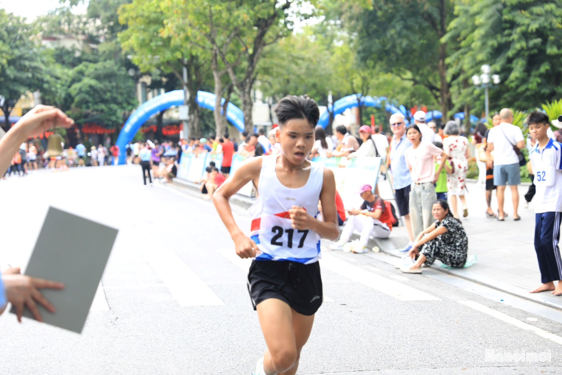 W_hnm-morong-11.jpg