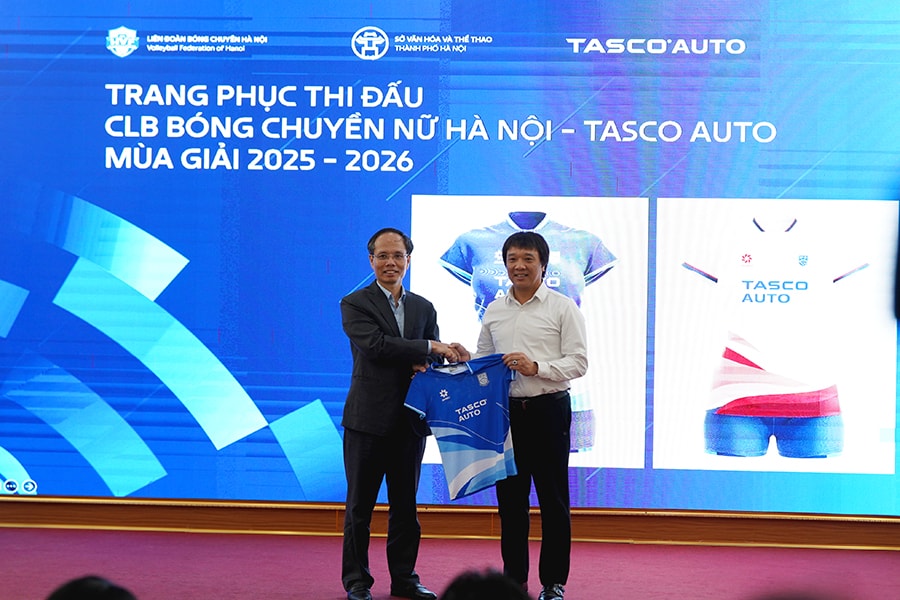 30-អាវ-នៃ-ហាណូយ-បាល់ទះ-ក្លឹប-tasco-auto.jpeg