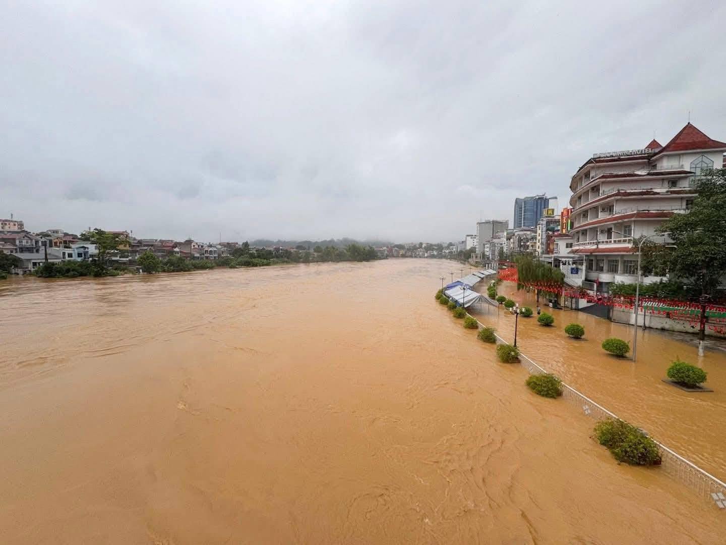 Khẩn trương khắc phục hậu quả mưa lũ tại Cao Bằng, Tuyên Quang, Lào Cai- Ảnh 1.