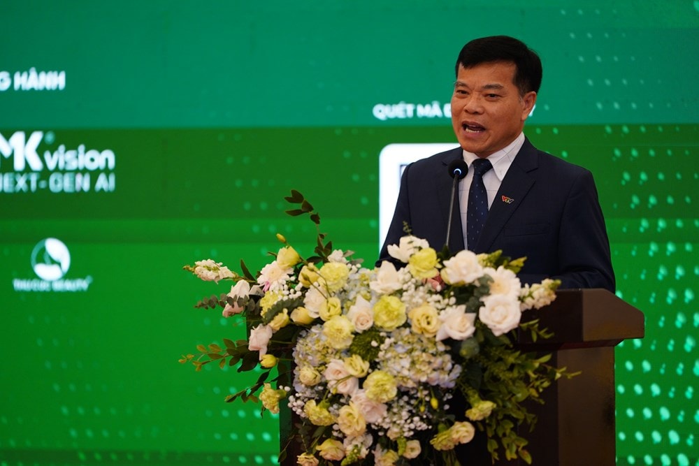 1-ong-dinh-dac-vinh.jpeg