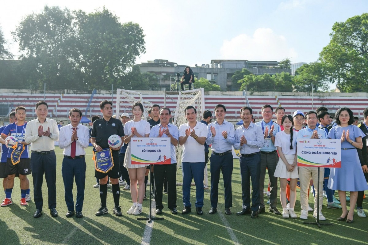 Giải Bóng đá công nhân, viên chức Việt Nam 2025 chính thức khởi tranh mùa giải thứ ba