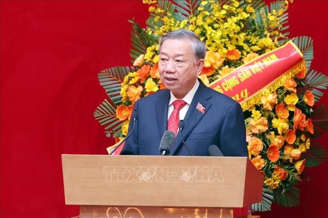 Tổng Bí thư Tô Lâm phát biểu tại Đại hội đại biểu Đảng bộ Công an Trung ương lần thứ VIII, nhiệm kỳ 2025 - 2030. Ảnh: Phạm Kiên/TTXVN