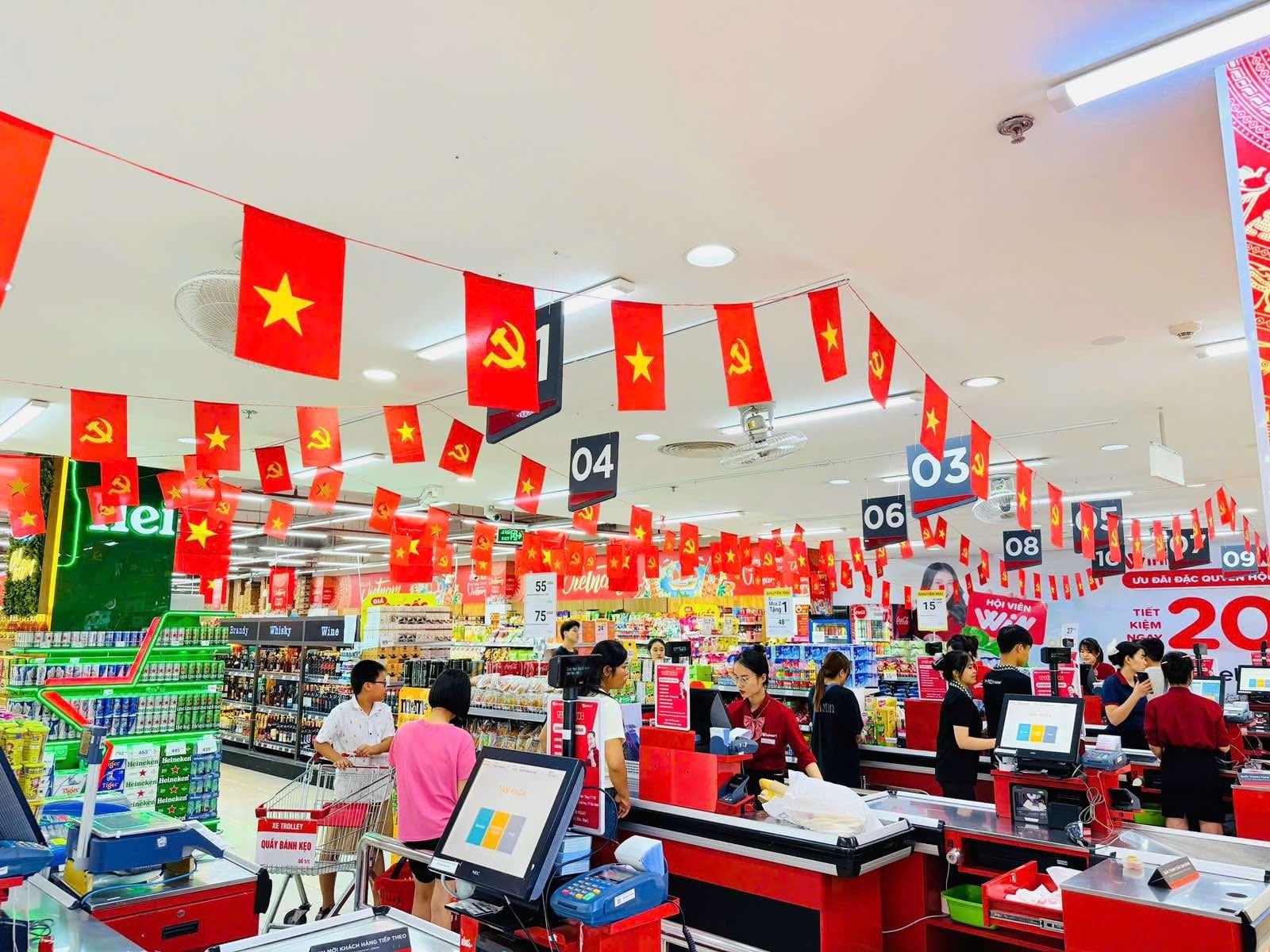 new-day-cool-thieu-winmart-don-hang-ngan-luot-customer-den-sam-do-dip-le.jpg