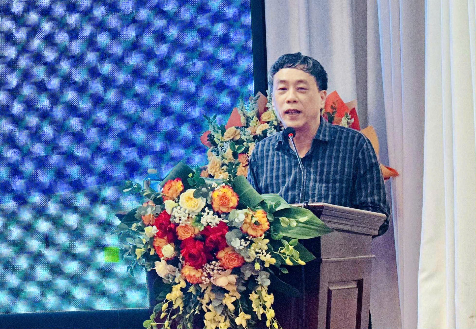 vh-1975nguyen-binh-phuong.jpg