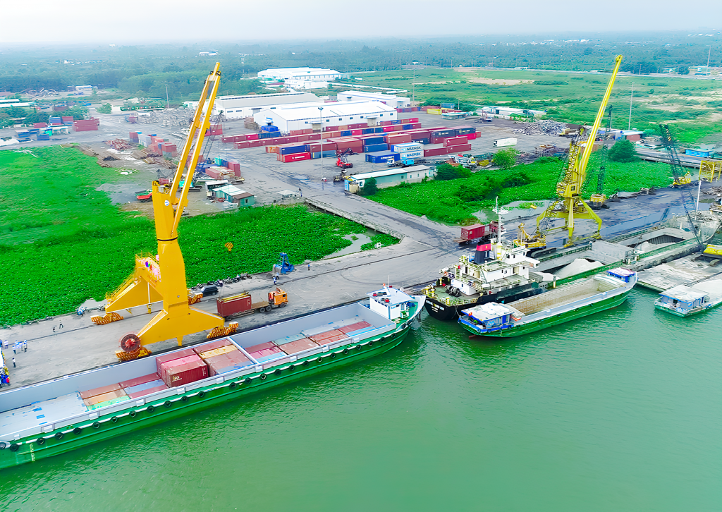 UBND TP Cần Thơ vừa ban hành Kế hoạch Tổ chức Diễn đàn Kinh tế thường niên thành phố năm 2025, với chủ đề “TP Cần Thơ hướng đến trung tâm logistics hiện đại - Động lực phát triển của vùng Đồng bằng sông Cửu Long”