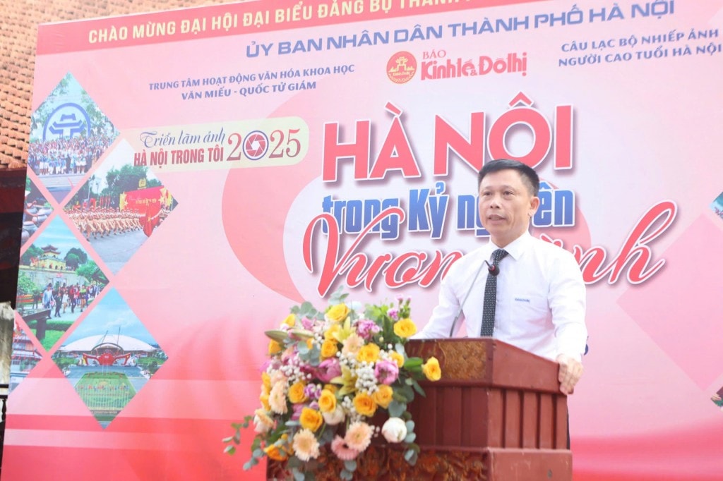 PGS, TS Nguyễn Thành Lợi - Tổng Biên tập Báo Kinh tế & Đô thị, Trưởng Ban Tổ chức phát biểu khai mạc triển lãm