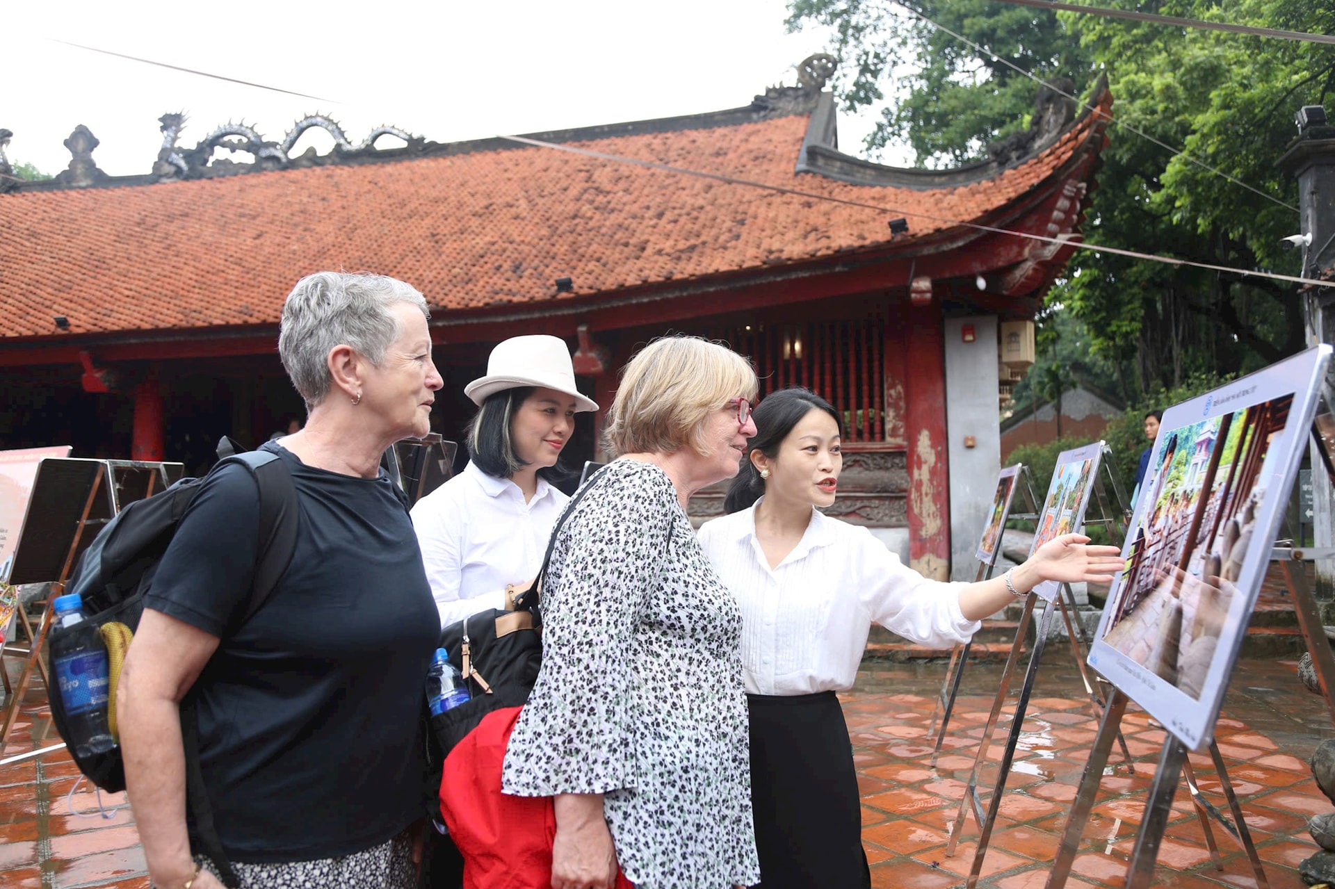 ha-noi-trong-toi-2.jpg