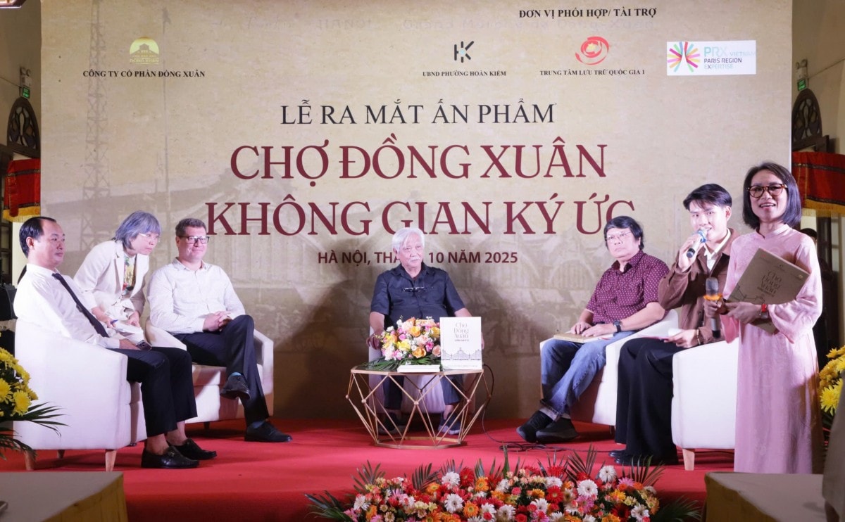 Ra mắt ấn phẩm văn hoá đặc biệt Chợ Đồng Xuân - Không gian ký ức Ra mắt ấn phẩm văn hoá đặc biệt Chợ Đồng Xuân - Không gian ký ức