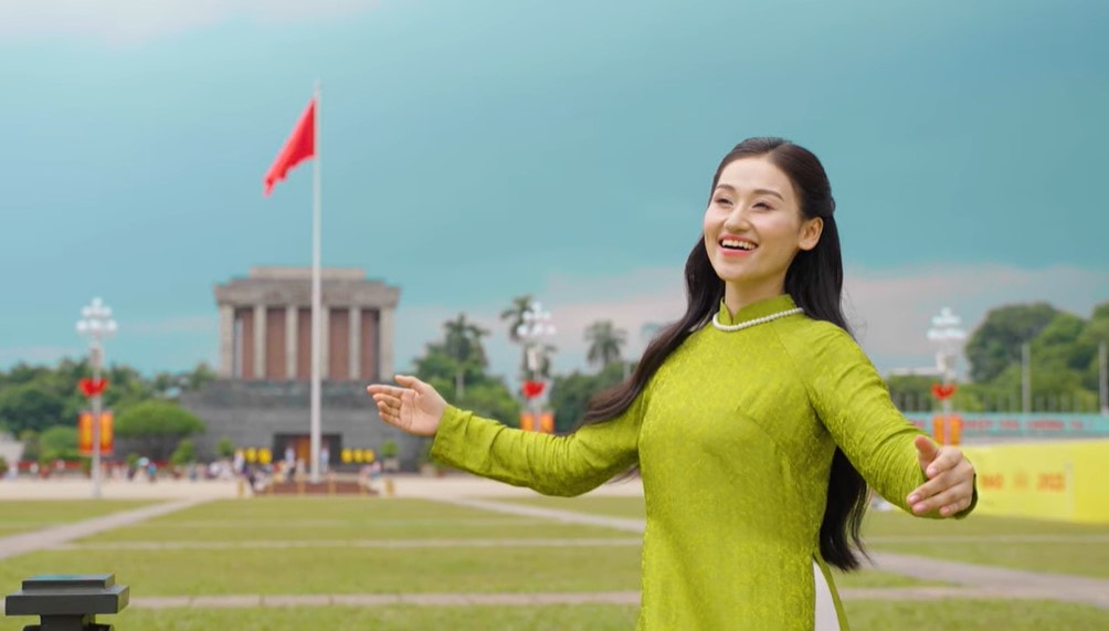 sm-le-minh-ngoc.jpg