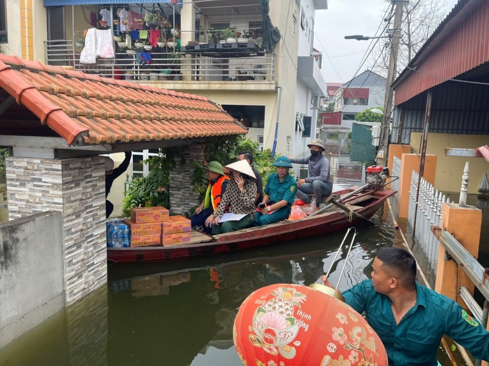 ធាន-ថង1.jpg