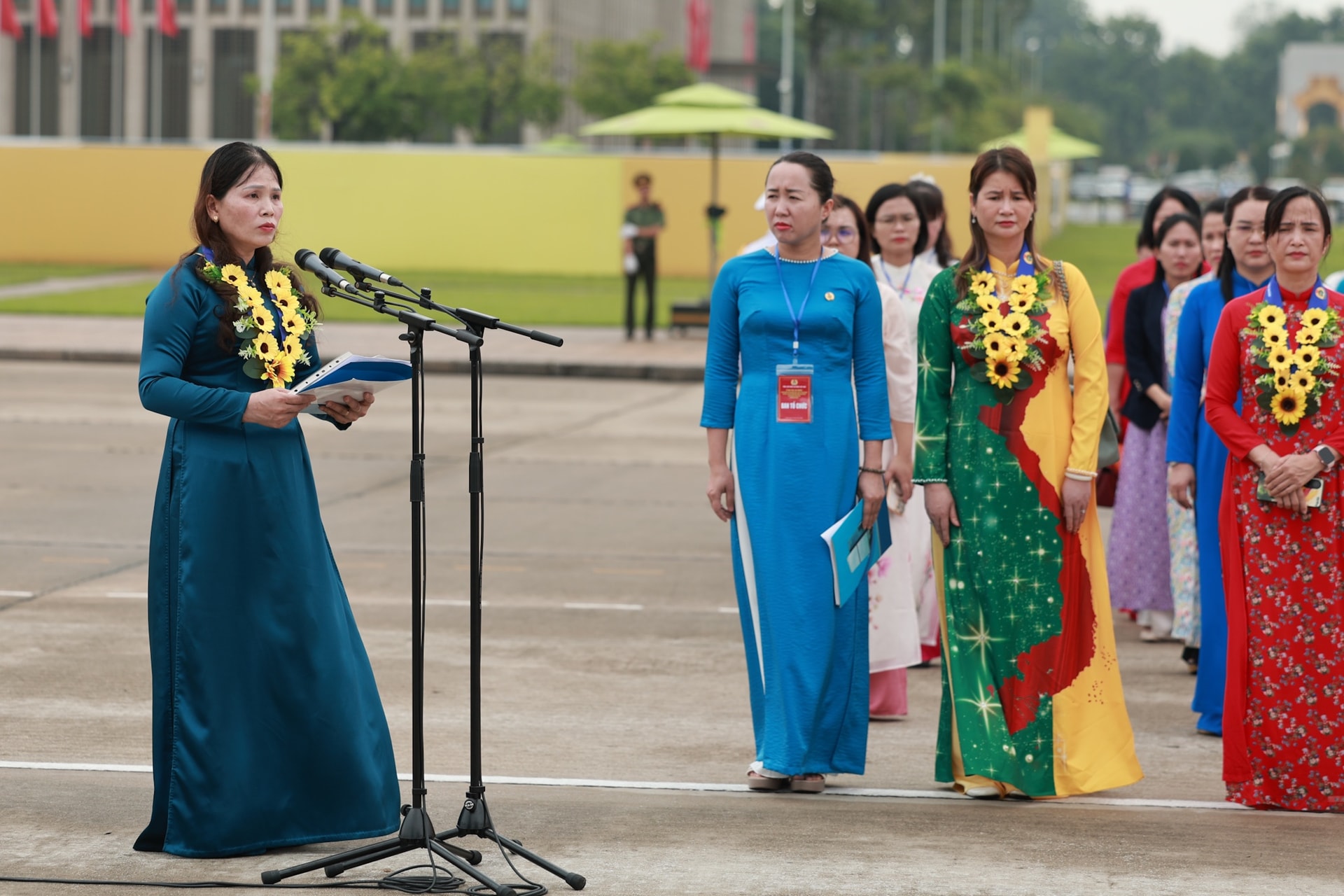 15-10 LĐLĐ-1.jpg