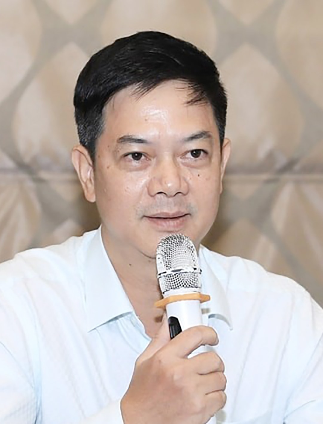 yk-lai-hoang-duong.jpg