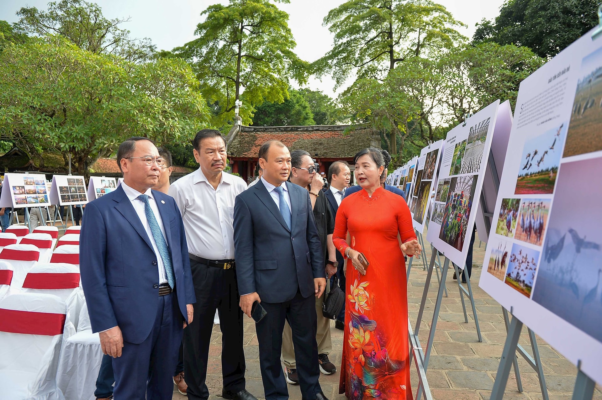 Menteri Kebudayaan, Sukan dan Pelancongan Le Hai Binh.jpg