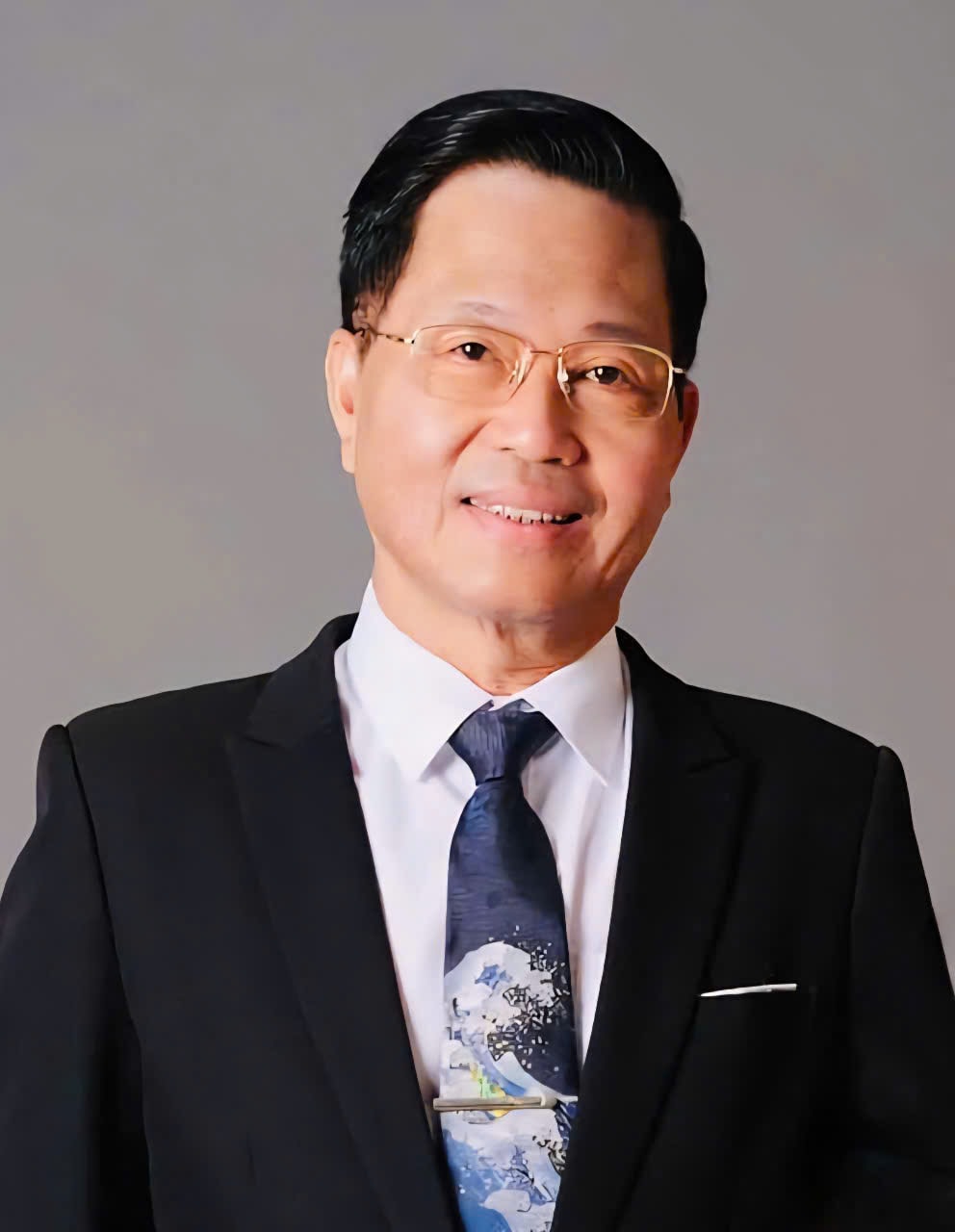 nguyen-tu-cap.jpg