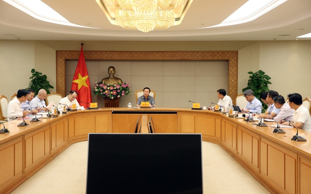 Về cơ chế đặt hàng, Phó Thủ tướng khẳng định chủ thể đặt hàng là Nhà nước, không phải địa phương hay nhà đầu tư riêng lẻ - Ảnh: VGP/Minh Khôi