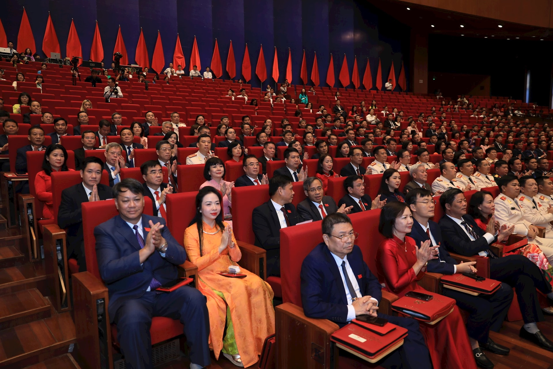 dh-db-du-.jpg?w=1130