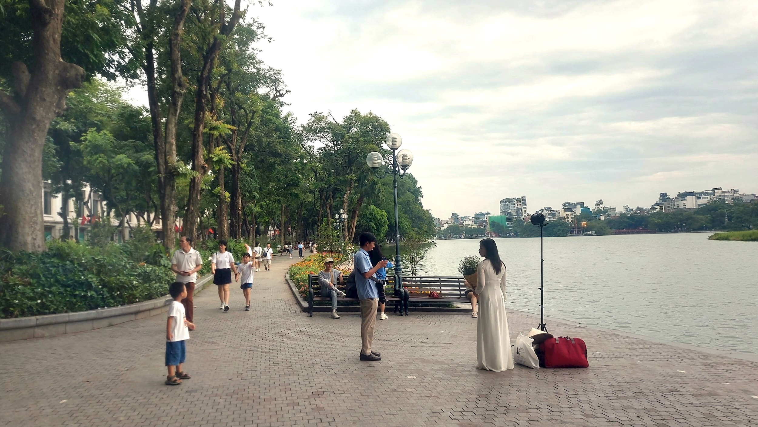 ha-noi-khong-mua.jpg