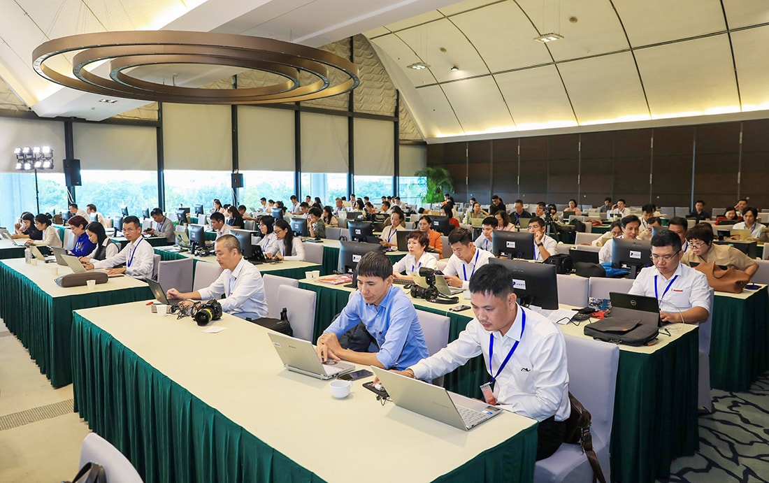 a-phongsuanh-2.jpg